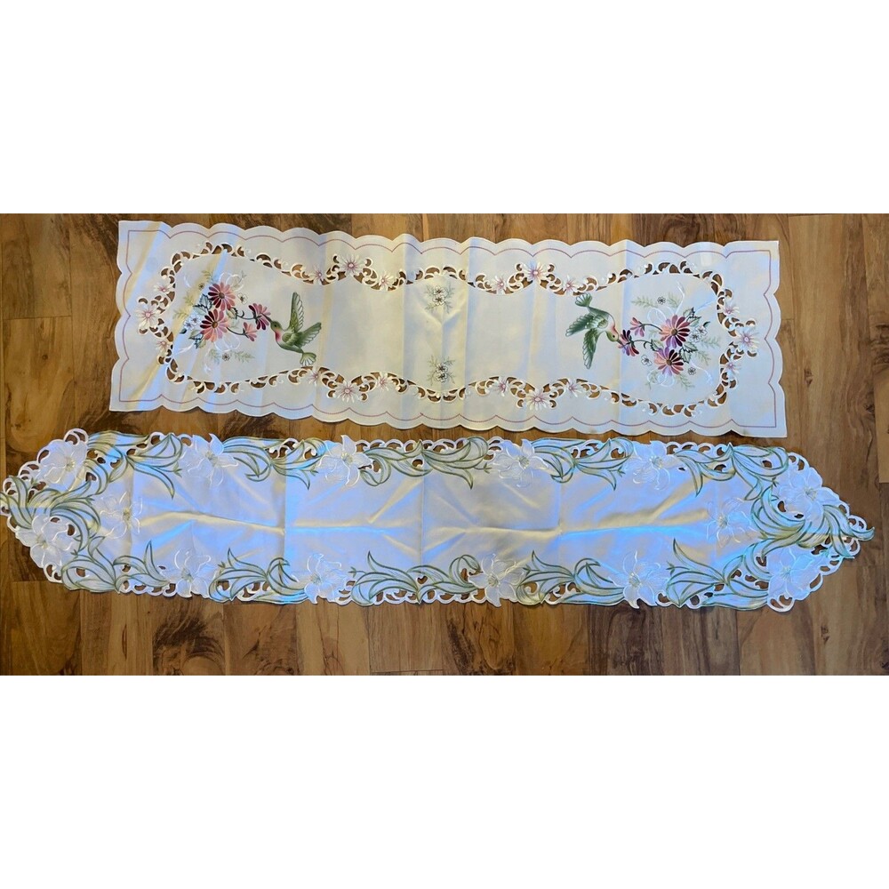 2 Spring Summer Floral Table Runner W/ Hummingbirds & Flowers Pink Green Party